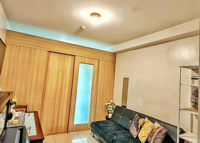 Ohe Space At Shore * Manila